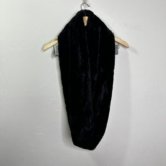 Westloop West Loop Faux Fur Infinity Scarf Black One Size Winter Warm‎ Elegant - Picture 9 of 11